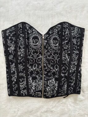 Intimate Attitudes skull corset